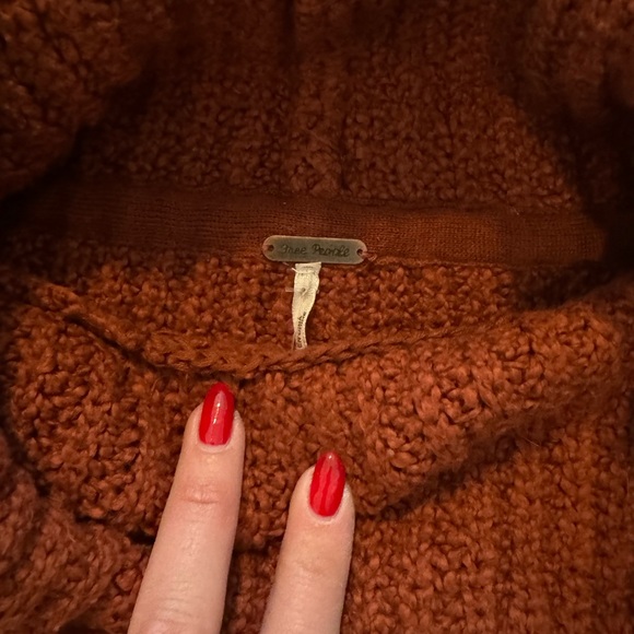 Free People Sweater - Picture 2 of 2
